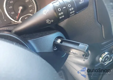 2015 Jeep Renegade Latitude из США, поврежденный, VIN ZACCJABT2FPC07015